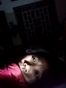 Snapshot of bella-la chatting on 11.21.25 bella-la online show from 11.21.25