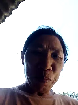 Snapshot of bella-la chatting on 11.26.25 bella-la online show from 11.26.25