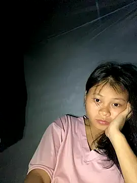 Snapshot of Sophia-123 chatting on 10.30.25 Sophia-123 online show from 10.30.25