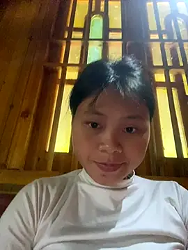 Snapshot of Sophia-123 chatting on 11.15.25 Sophia-123 online show from 11.15.25