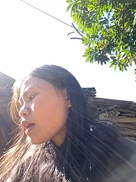 Snapshot of Sophia-123 chatting on 11.30.25 Sophia-123 online show from 11.30.25