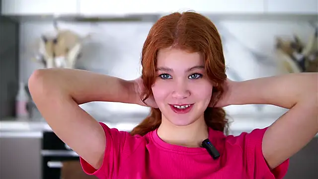 YettaCalabria online show from 11.17.25