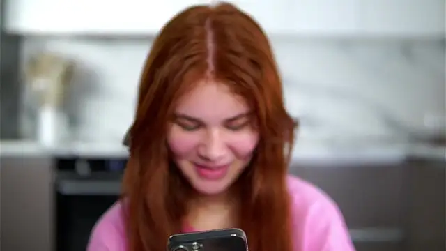 YettaCalabria online show from 12.02.25