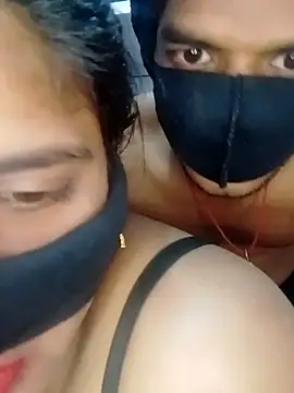 hot couple 000 online show from 12.05.25