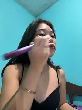 Snapshot of lovely_amarah19 chatting on 11.03.25 lovely amarah19 online show from 11.03.25