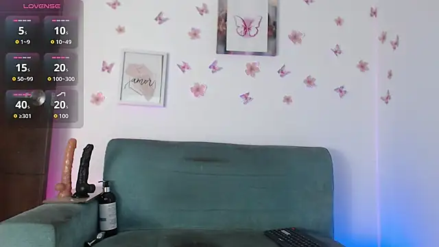 Snapshot of evelinmartinez chatting on 07.10.26 evelinmartinez online show from 07.10.26