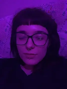 xlucifer13 online show from 10.28.25