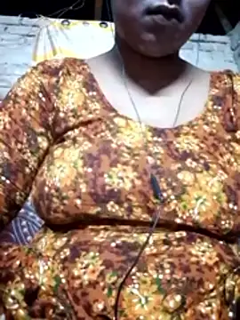 Snapshot of Liza0103 chatting on 11.01.25 Liza0103 online show from 11.01.25