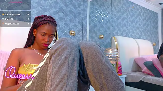 LilithMiller  online show from 04.15.26