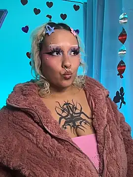 Snapshot of pinkbaddie777 chatting on 02.13.26 pinkbaddie777 online show from 02.13.26