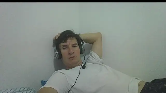 carliesexyman online show from 11.28.25