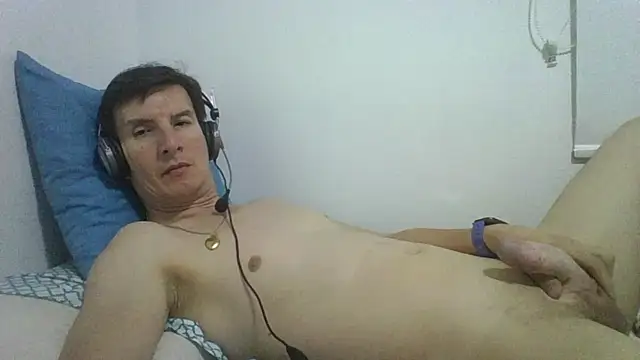 carliesexyman online show from 12.20.25