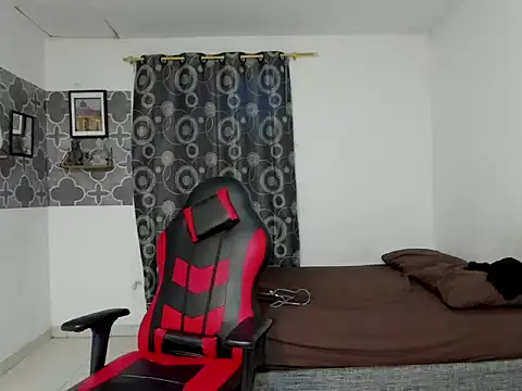 son hades1 online show from 11.09.25