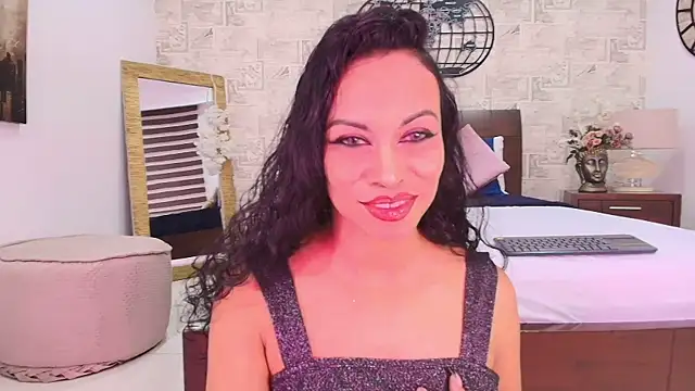 Snapshot of Marilyn_Blakee chatting on 11.14.25 Marilyn Blakee online show from 11.14.25