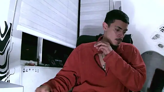 Snapshot of kai_storm420 chatting on 11.18.25 kai storm420 online show from 11.18.25