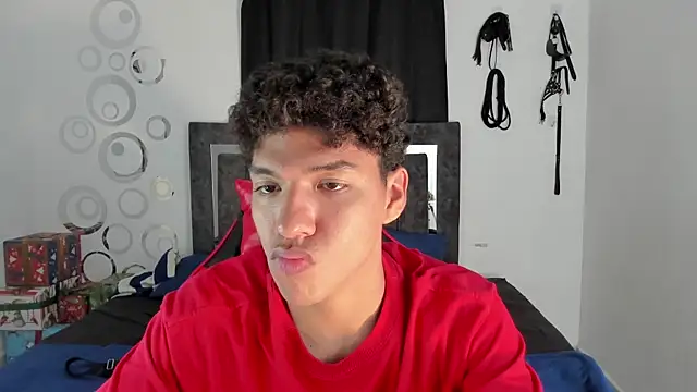 Maximiliano Khalil online show from 01.10.26