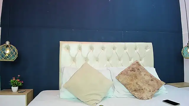 Kim Luna1 online show from 12.02.25