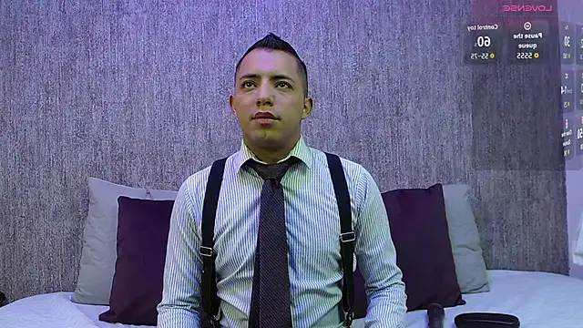 Snapshot of Mike_Fetiche chatting on 10.30.25 Mike Fetiche online show from 10.30.25