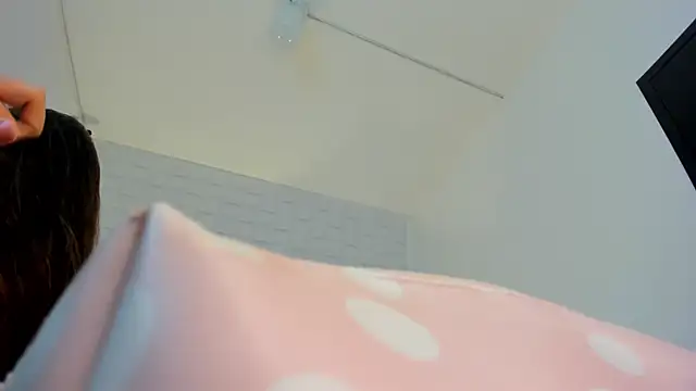 victoria 243 online show from 02.26.26