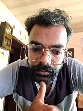 Snapshot of nithinrr chatting on 10.28.25 nithinrr online show from 10.28.25