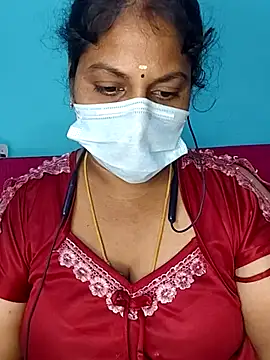 Snapshot of deepikasree143 chatting on 11.10.25 deepikasree143 online show from 11.10.25