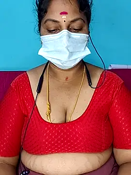 Snapshot of deepikasree143 chatting on 11.12.25 deepikasree143 online show from 11.12.25