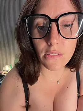 MysteryGirl   online show from 05.29.26