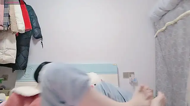 Snapshot of Yan61 chatting on 11.09.25 Yan61 online show from 11.09.25