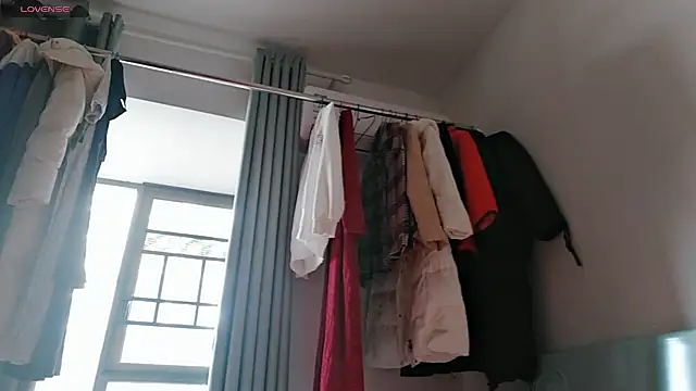 Snapshot of Yan61 chatting on 12.03.25 Yan61 online show from 12.03.25