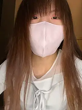 Snapshot of Natumi__ chatting on 10.31.25 Natumi online show from 10.31.25