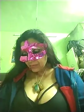 Snapshot of LOVE__RANI chatting on 11.16.25 LOVE RANI online show from 11.16.25