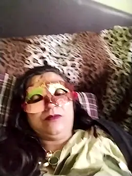 Snapshot of LOVE__RANI chatting on 12.04.25 LOVE RANI online show from 12.04.25