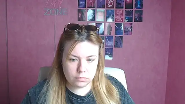 SusannaNight online show from 05.22.26