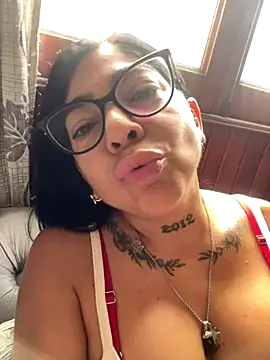 solmorochia online show from 12.14.25