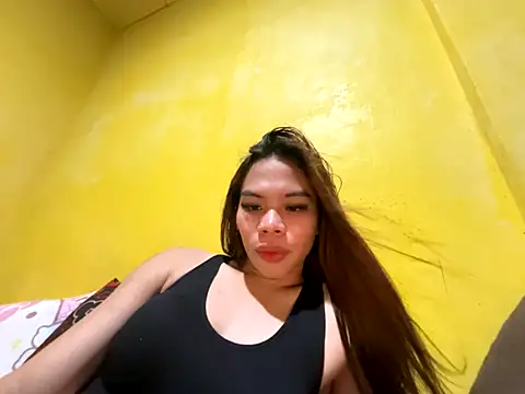 kierra fox online show from 12.21.25