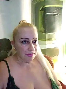 Esenia505 online show from 11.25.25