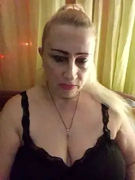 Snapshot of Esenia505 chatting on 01.07.26 Esenia505 online show from 01.07.26