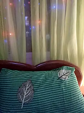 Snapshot of Esenia505 chatting on 01.15.26 Esenia505 online show from 01.15.26