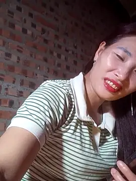 HGiasexy69 online show from 12.17.25