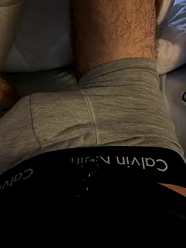 Snapshot of bklftintin94 chatting on 11.27.25 bklftintin94 online show from 11.27.25