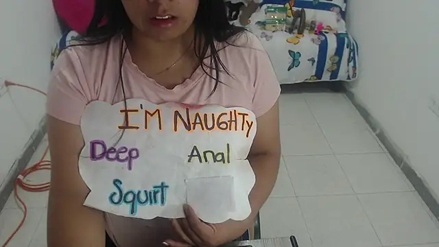 Snapshot of Alanafire chatting on 11.25.25 Alanafire online show from 11.25.25