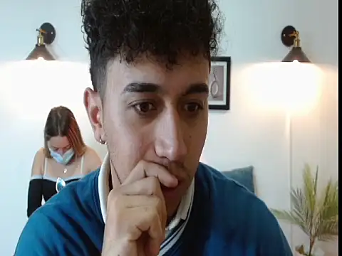 theo grey online show from 12.03.25