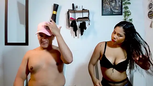 Snapshot of Mia_sexylatin chatting on 02.02.26 Mia sexylatin online show from 02.02.26