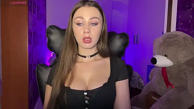 SweetCherry  N online show from 11.15.25