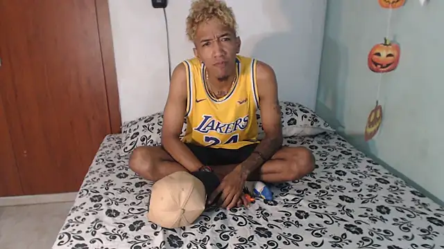 Snapshot of jeider_77 chatting on 10.30.25 jeider 77 online show from 10.30.25