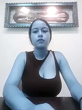 gygyfox online show from 11.18.25