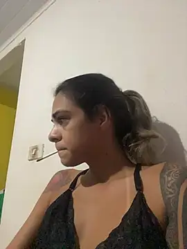 Snapshot of sabrinaneves chatting on 06.15.26 sabrinaneves online show from 06.15.26