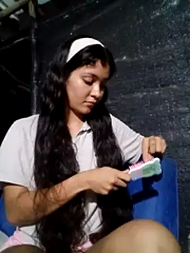 Snapshot of Soymaia chatting on 12.03.25 Soymaia online show from 12.03.25