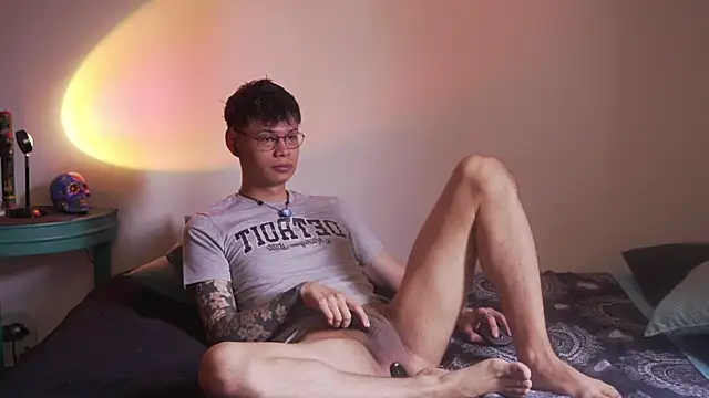 estmonnn online show from 01.17.26