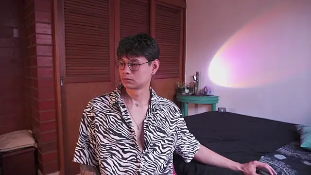 estmonnn online show from 02.21.26